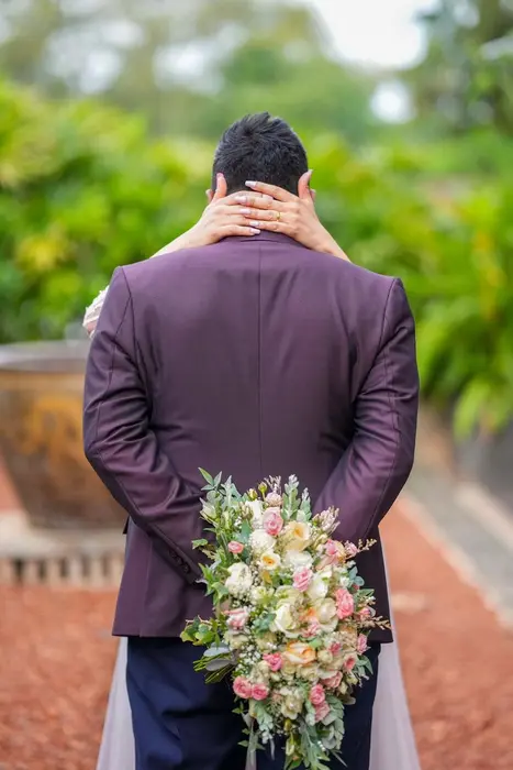 Niroshan & Uthpala — Homecoming, photo 1