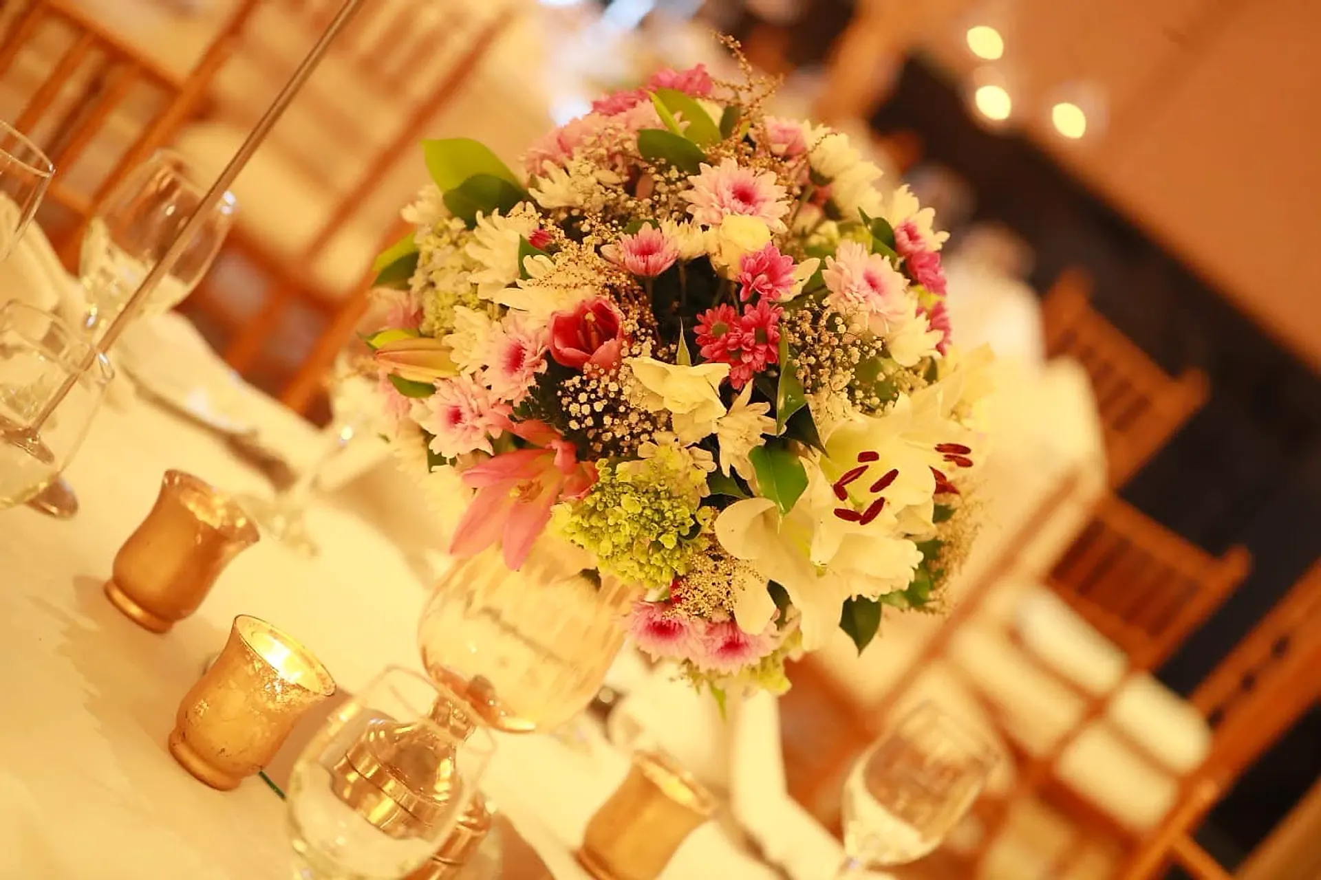 Pastel Floral Centerpiece at Ballroom, Colombo, Sri Lanka